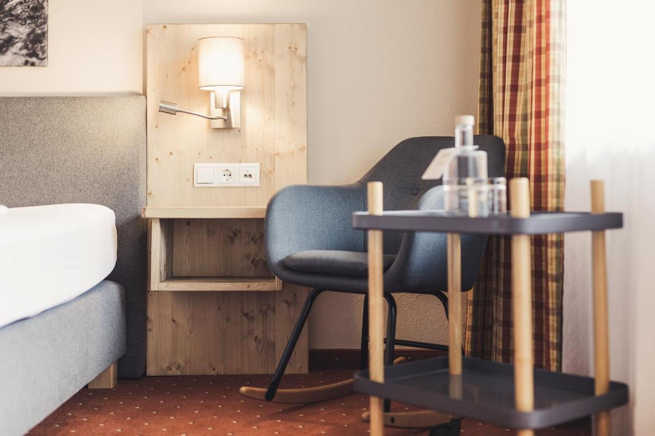 Hotel Johanna Mitten Im Oetztal Umhausen Luaran gambar