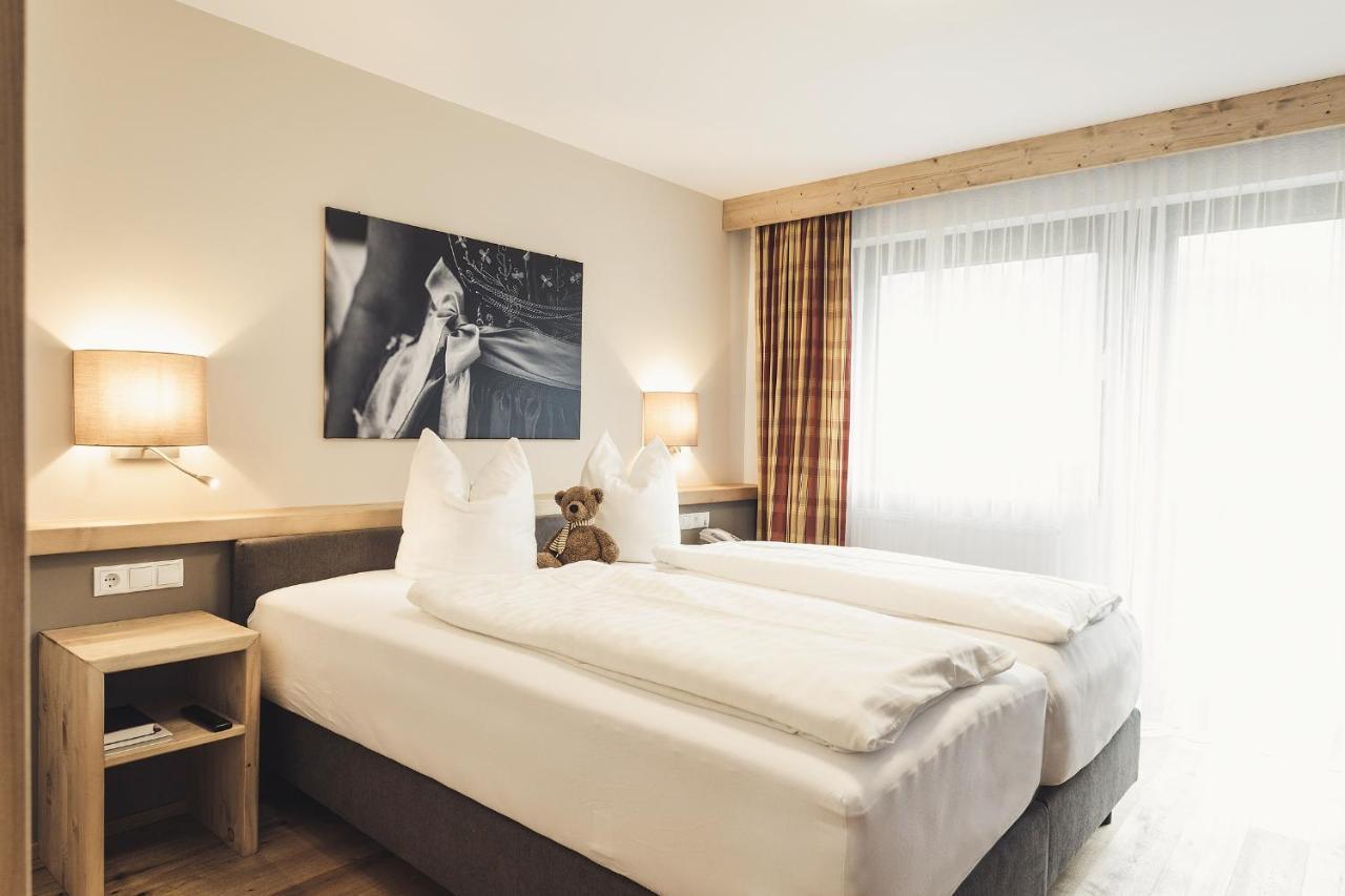 Hotel Johanna Mitten Im Oetztal Umhausen Luaran gambar
