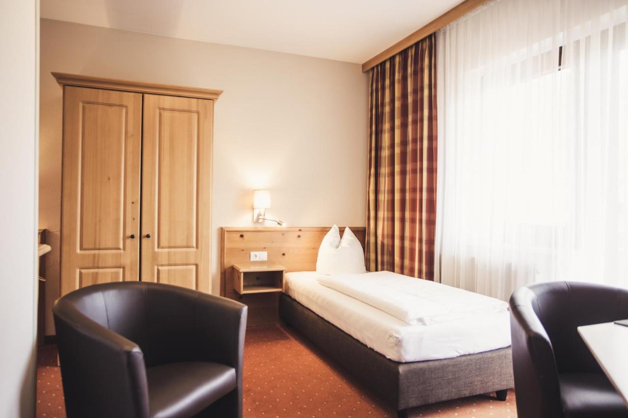 Hotel Johanna Mitten Im Oetztal Umhausen Luaran gambar