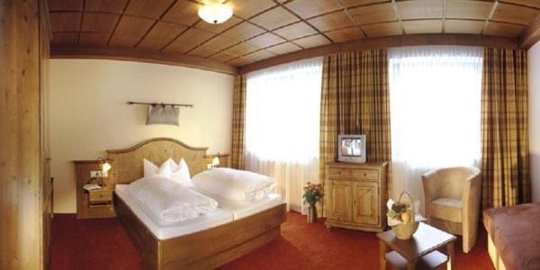 Hotel Johanna Mitten Im Oetztal Umhausen Luaran gambar